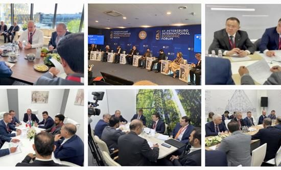 مذاکره با وزرا و معاون نخست وزیر روسیه/ انعقاد تفاهمنامه ها و تاکید بر عضویت ایران در اتحادیه اوراسیا