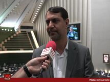 دولت سیزدهم در برداشتن گام نخست اقتصادی موفق عمل کرده است
