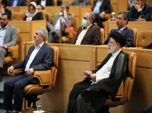 افتتاح همزمان 8 واحد صنعتی بزرگ با دستور ویدئوکنفرانسی رئیسجمهوری/ 209 طرح صنعتی و معدنی آماده بهرهبرداری