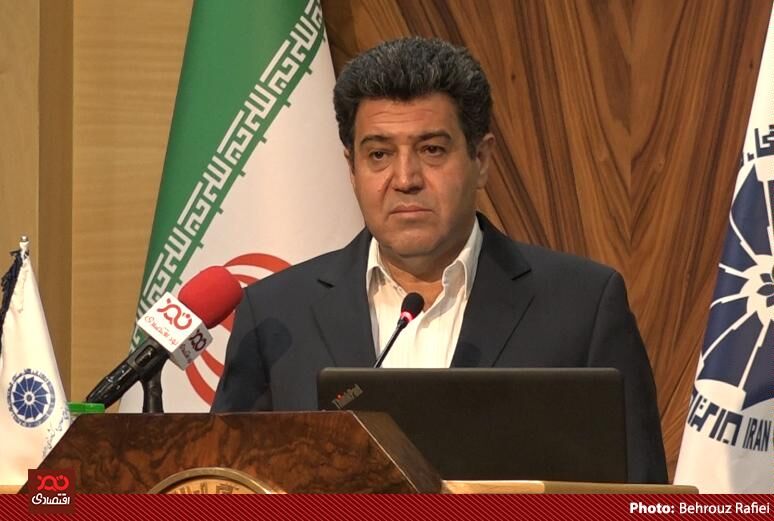 نظام جبران پیامدهای ناشی از نوسانات ارزی توسط دولت تنظیم شود