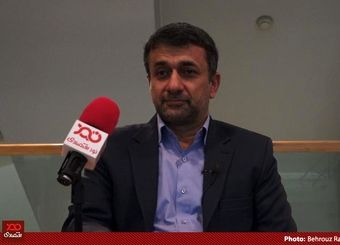  سرپرست وزارت کار تا امروز پایش را به مجلس نگذاشته و اگر الان به مجلس بیاید نمایندگان او را نمی‌شناسند!