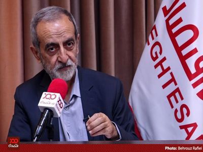 زاهدی وفا شناخت دقیقی از وزارت کار ندارد و نمی‌تواند توسعه کارآفرینی و افزایش تولید را محقق کند