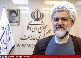 فیلم/انتقاد حسن نوروزی نماینده مردم تهران در مجلس از الیاس نادران بخاطر رفتار دوگانه‌اش!