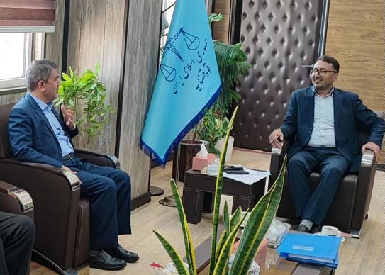 هدایت منابع بانکی به سمت تولید و اشتغال ماموریت مهم بانک صادرات ایران است