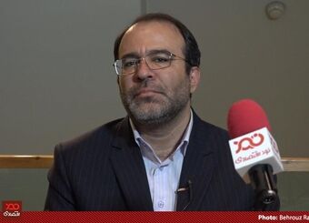 وزارت تعاون دو بانک دارد، ۶۰ درصد صنعت داروی کشور در این وزارتخانه است، ۱۲ درصد بازار سرمایه در این وزارتخانه است، مرتضوی چه تخصصی در این زمینه‌ها دارد؟