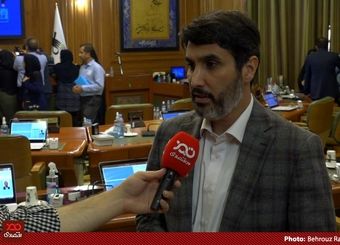 بیش از یک سال است که قرار است زاکانی لایحه تسریع در صدور پروانه ساختمانی را به شورای شهر بفرستد ولی هنوز این کار را نکرده است!