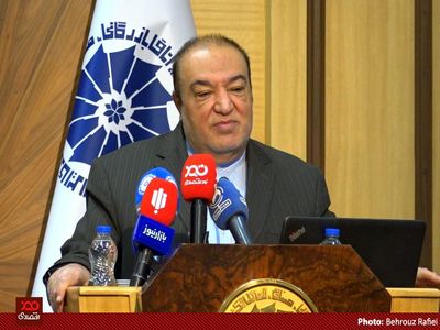 در دریای خزر محدودیت کشتی داریم/ در موضوع کشتی‌های "رو رو" یک سال است که کمبود داریم ولی هنوز اقدام عاجلی نکردیم!