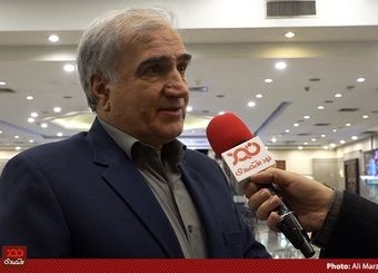 بانک‌ها و سفارتخانه‌‎های ما در خارج از کشور به صادرکننده و فعال اقتصادی ایرانی هیچ کمکی نمی‌کنند!/ از ترکیه یاد بگیرید