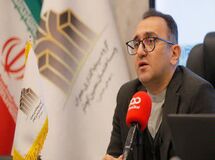 عده‌ای اصرار دارند در خرم آباد برج سی طبقه بسازند، در حالیکه ساختن برج سی طبقه در تهران هم جسارت میخواهد