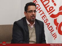  اینکه گاز صنایع را قطع می‌کنیم تا گاز خانه ها قطع نشود خسارت محض است ولی برای این اقدام غلط از وزارت نفت تقدیر هم میشود!