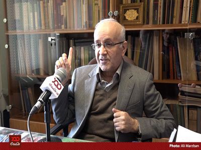 با شرایطی که در مصوبه مولد سازی وجود دارد، چه ضرورتی برای ادامه کار مجلس وجود دارد؟