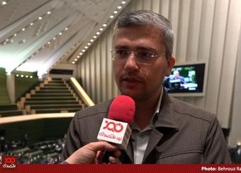 در شرایطی که مجلس این همه کار مهم دارد تعطیلات نمایندگان مجلس را بیشتر کرده‌اند