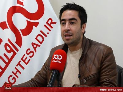 تعامل پتروشیمی‌ها و بانک مرکزی نقش موثری در کاهش قیمت دلار ایفا کرد