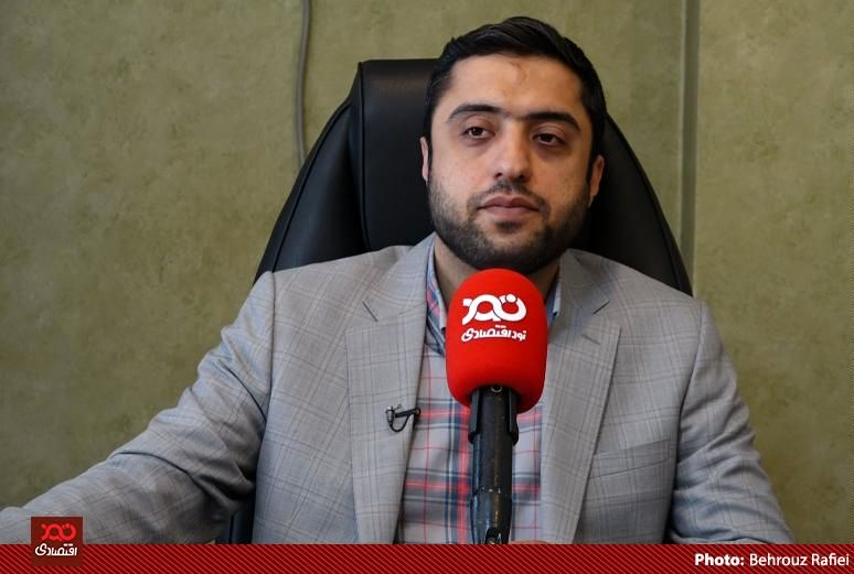 ریزش قیمت دلار تحت تاثیر چشم انداز گشایشهای ارزی احتمالی است