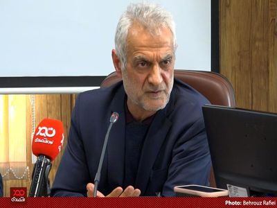 مولدسازی را از فروش املاک آموزش و پرورشی آغاز کرده‌اند که بیش از همه جا کمبود ملک دارد