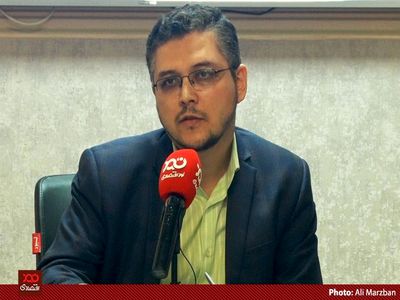 عده‌ای در کشور بدنبال سقوط ارزش پول ملی و گرانی دلارند/ منافع اتاق بازرگانی در از بین بردن استقلال و سقوط ارزش پول ملی است