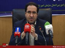 در زمین‌های درجه یک کشاورزی علی رغم غیر قانونی بودن ساخت و ساز می‌کنند