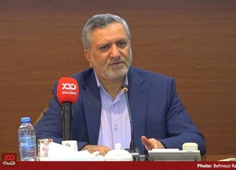 یک شرکت بخش خصوصی با ۴۰۰ نفر پرسنل سه برابر شرکت دخانیات ایران تولید دارد