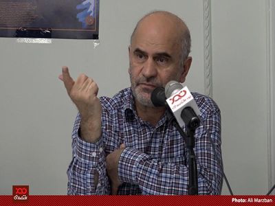 آن‌هایی که می‌گویند قانون اساسی تحت تاثیر افکار توده‌‎ای تدوین شده، یک جنایت بزرگ در حق واقعیت می‌کنند (۴)