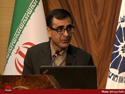 سند برنامه هفتم قبل از تقدیم به مجلس باید از سوی نخبگان تعدیل و تکمیل شود