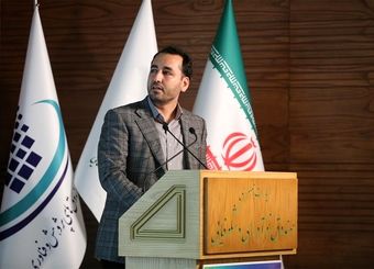 قیمت گندم و آرد در ایران آنقدر ارزان است که دامداران نان به دام‌هایشان می‌دهند