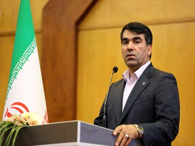 مردم از پیچیدگی‌های دسترسی به تسهیلات خرد گلایه‌مندند/ جامعه از تبعیض در پرداخت تسهیلات خرد و کلان ناراضی است