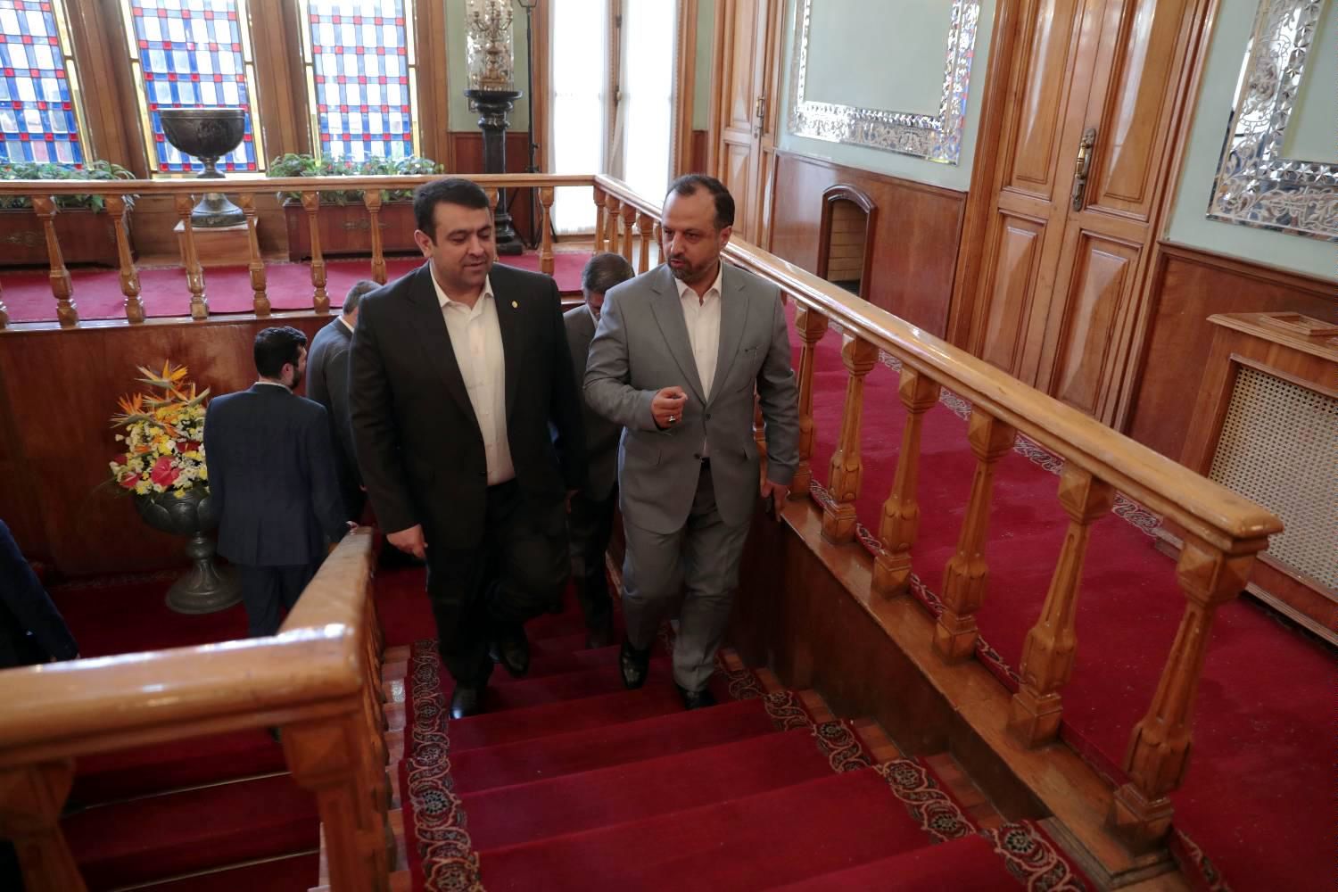 در مجمع عمومی بانک ملی ایران مطرح شد: راهبردها و چشم انداز بانک در مسیر درست و اصولی پیش می رود