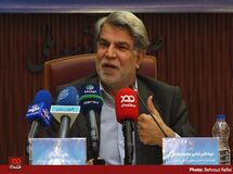 در پروژه‌های اقتصادی هر وقت دیدیم کسی بهتر از ماست، از پروژه خارج می‌شویم