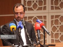 دولت قبل همه کانال‌های نقل و انتقال پولی را به سوئیفت و یا برخی پیام‌رسان‌های خاص متصل کرده بود