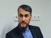 شرکت‌های آمریکایی با دلالی و واسطه‌گری مشتری آب سنگین ایران هستند