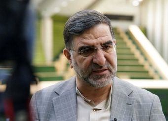 سیاسیون به وزیر صمت برای انتخاب هیأت مدیره خودروسازی‌ها فشار می‌آورند