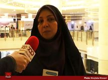 برخی از صف بازار رسمی ارز گریزانند و به بازار غیر رسمی می‌روند، مرکز مبادله نباید بگذارد چنین اتفاقی رخ دهد