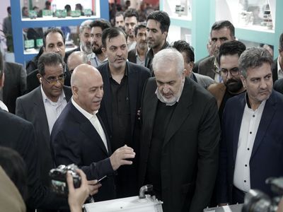 آقای علی آبادی آیا از آمار منفی تولید در ایران خودرو خبر دارید؟