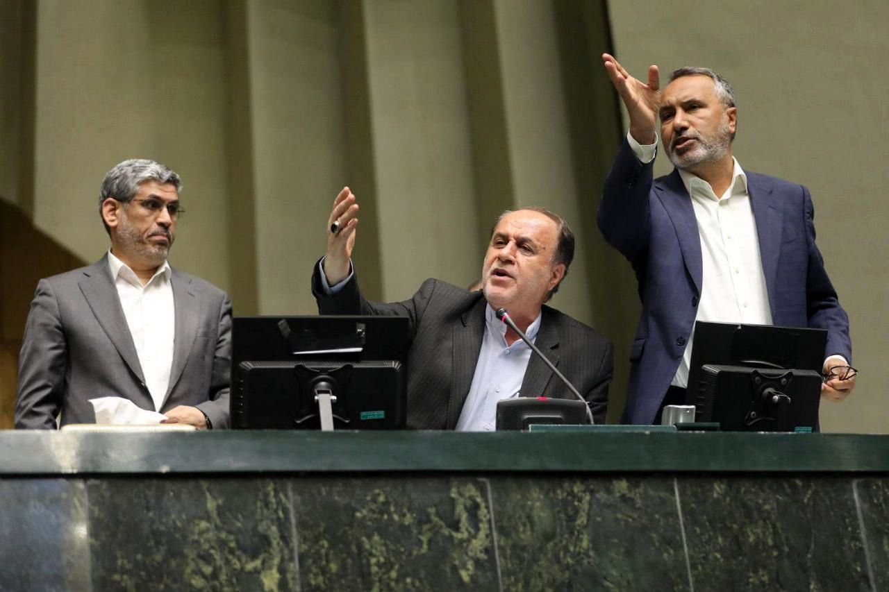 اقدام عجیب کمیسیون تلفیق برای افزایش ۸ میلیونی حقوق کارکنان وزارت کشور !