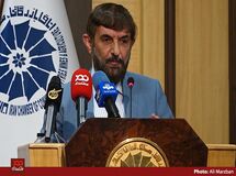 سال ۸۹، یک شرکت اسپانیایی می‌خواست برای ما قطار پر سرعت بسازد ولی راه آهن همکاری نکرد