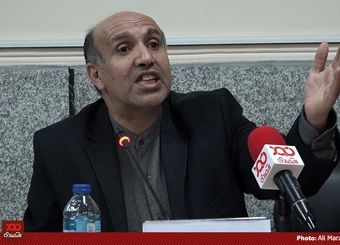 مجلس یازدهم در حوزه اقتصادی از ضعیف‌ترین مجلس‌ها بود/ به یکباره ۴۰ درصد به لایحه بودجه اضافه کردند (۲)