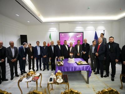 آیین گرامیداشت ده‌سالگی مجمع کارآفرینان