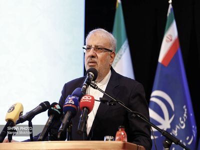 هرچه تولید سوخت می‌کنیم باز هم از مصرف عقبیم/ خیلی صنایع تعطیل شده ولی سهمیه سوخت مایع می‌گیرند