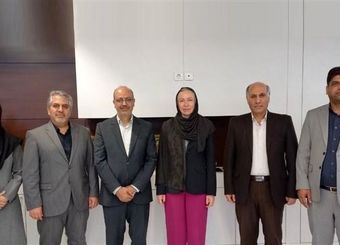 توسعه کریدورهای مهم منطقه در دستور کار کارنه‌تیر اتاق ایران قرار دارد