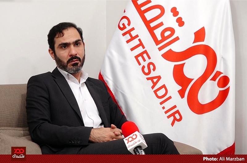 دولت شهید رئیسی در کنترل نقدینگی و تورم موفق عمل کرد