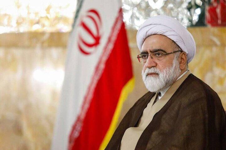 سفر نماینده رهبر انقلاب اسلامی به طبس برای دیدار با خانواده معدنچیان حادثه‌دیده