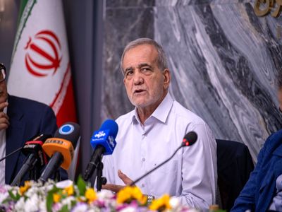 اعضای بریکس به دنبال کنترل آمریکا و دلار هستند