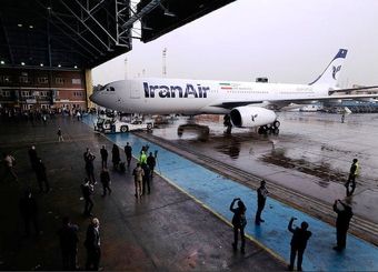 صادق: فرودگاه‌های کشور باید به قطب‌های اقتصادی تبدیل شوند