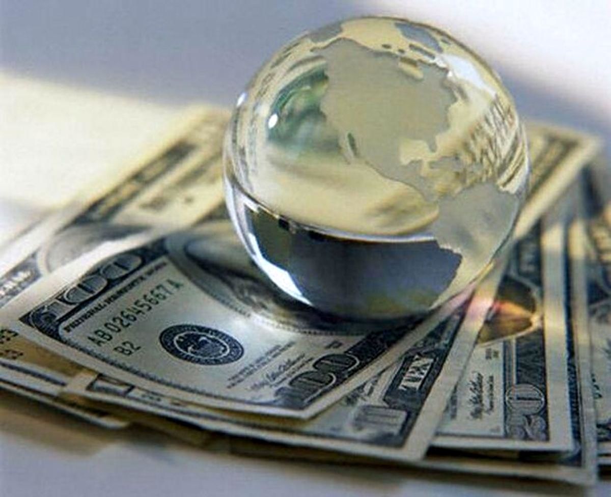 اثر دلار و ارزهای خارجی باید در اقتصاد کشور کمرنگ شود