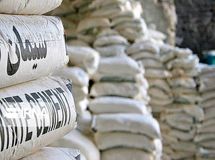 کاهش ۴ میلیون تنی تولید سیمان در ۱۴۰۳ نسبت به ۱۴۰۲