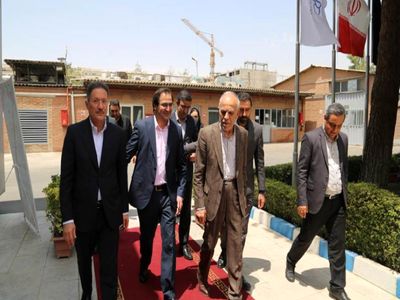 تقدیر نماینده رئیس‌جمهور از عملکرد بانک ملی ایران در حمایت از اقتصاد کشور