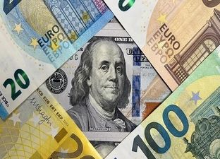 دلار دولتی به ۱۱۷ هزار تومان رسید
