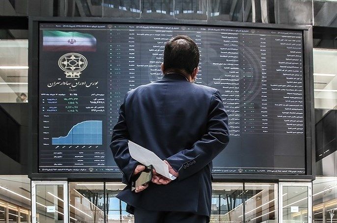 سیگنال مهم به سهامداران بورس/ بازار سهام در نقطه حساسی قرار گرفته است
