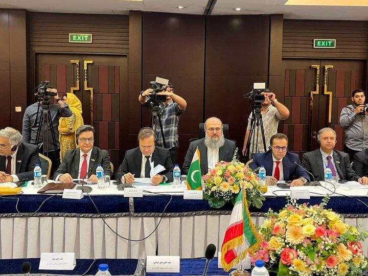 تاکید پاکستان بر ارتقای تجارت دوجانبه با ایران فراتر از سطح فعلی