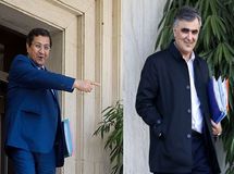 واکنش دلار به تغییرات سکانداران اقتصادی/ پیش‌بینی روند دلار بعد از استعفای فرزین